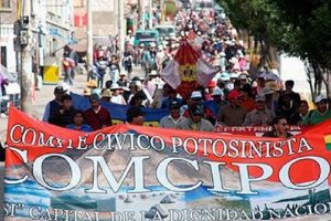 Cívicos potosinos se declaran en emergencia en rechazo a las aprehensiones por el supuesto golpe de Estado