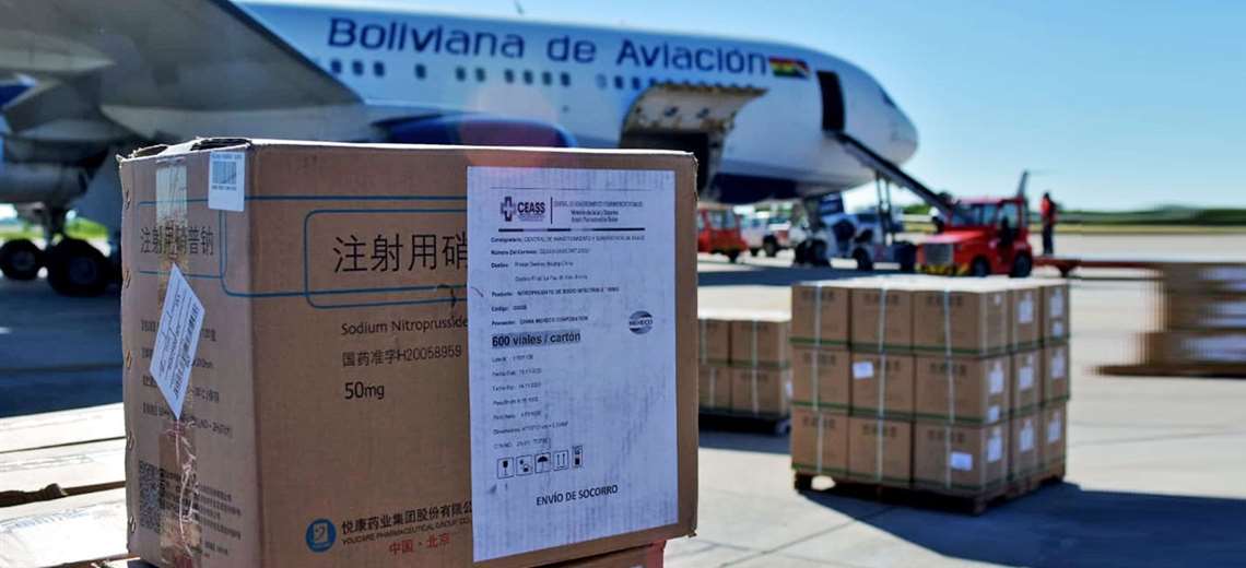 Arriban 500.000 vacunas Sinopharm al aeropuerto de Cochabamba